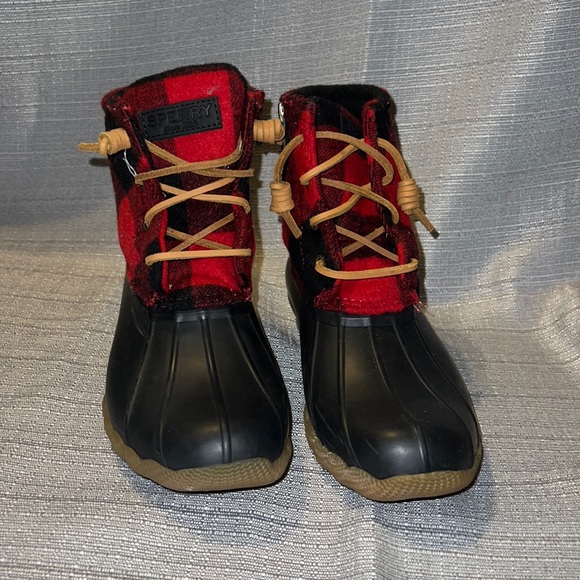 Sperry Shoes - Sperry Women’s Saltwater Wool Duck Boots